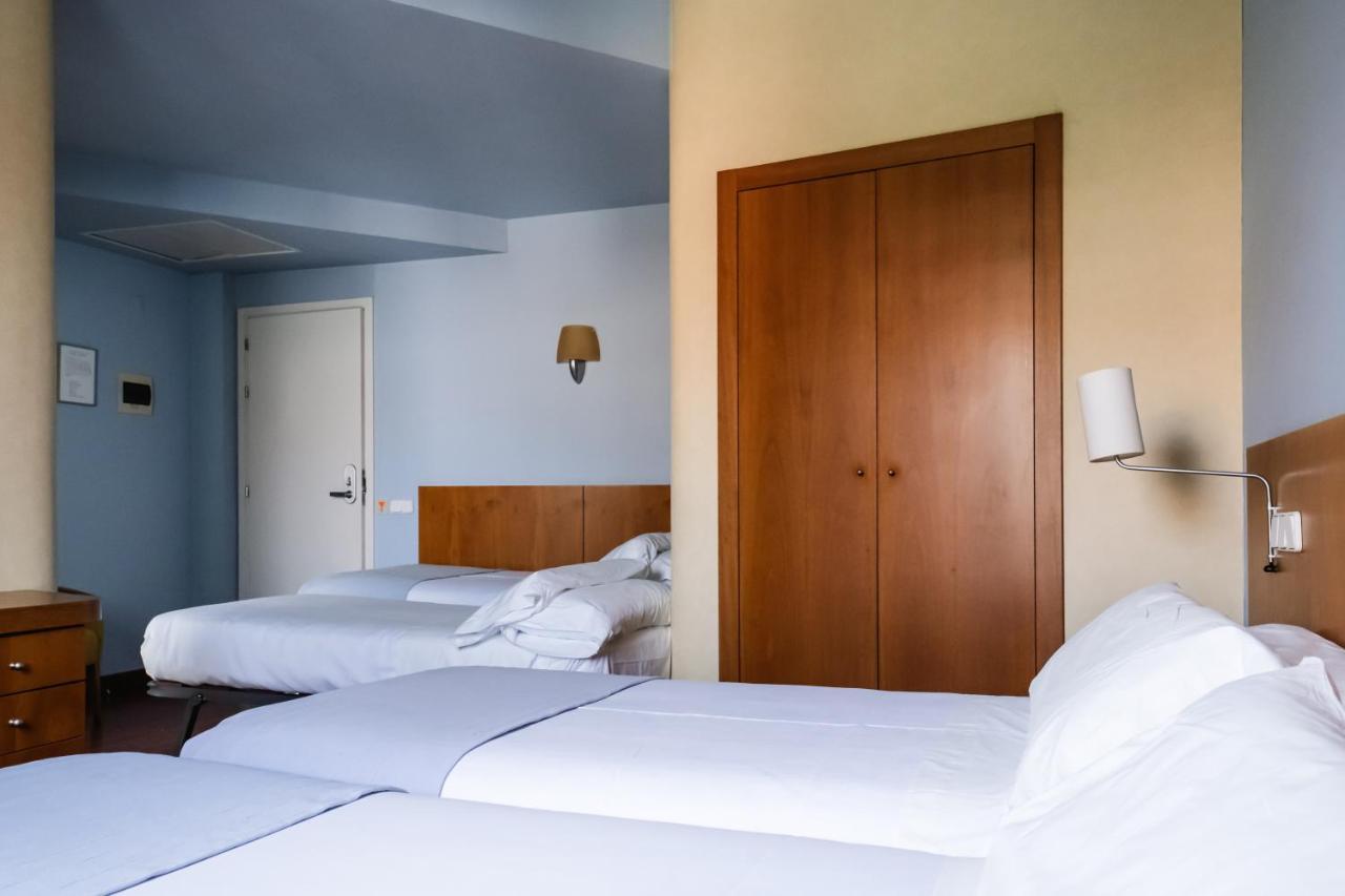 Nuria Hotel Tarragona Luaran gambar